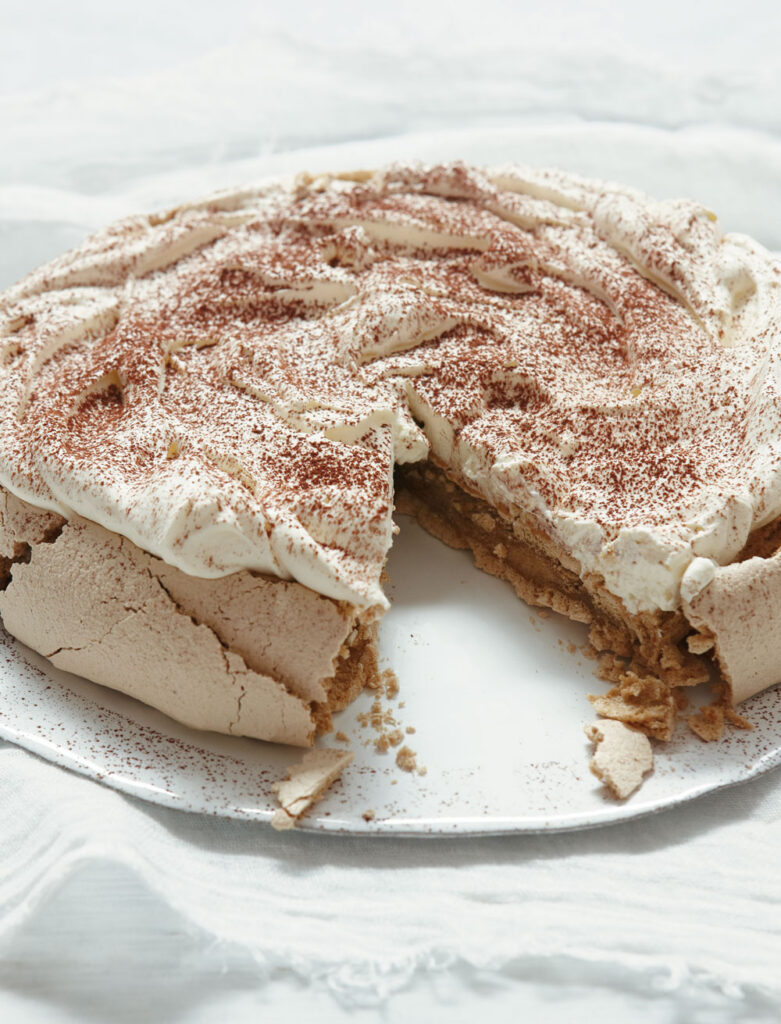 Cappuccino Pavlova