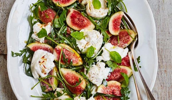 The best savoury salads with fruit
