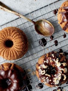 Ottolenghi's cakes, bakes and desserts
