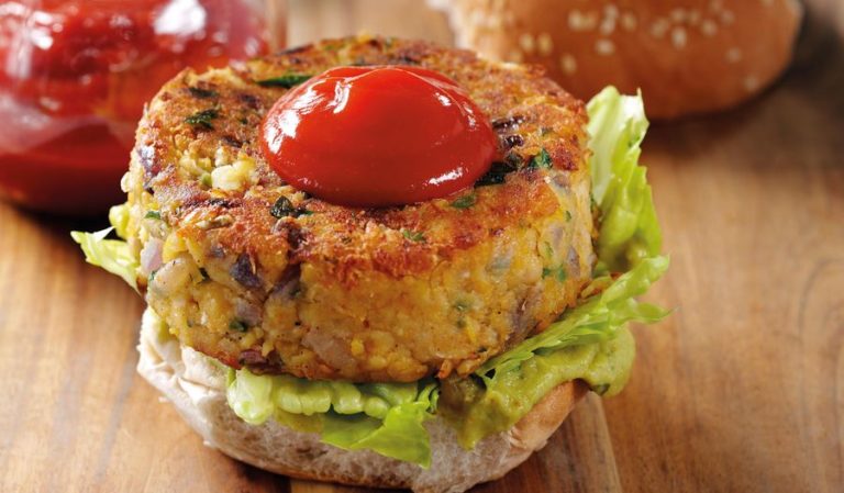Spicy Mexican Veggie Burgers with Sriracha Ketchup & Jalapenos Recipe