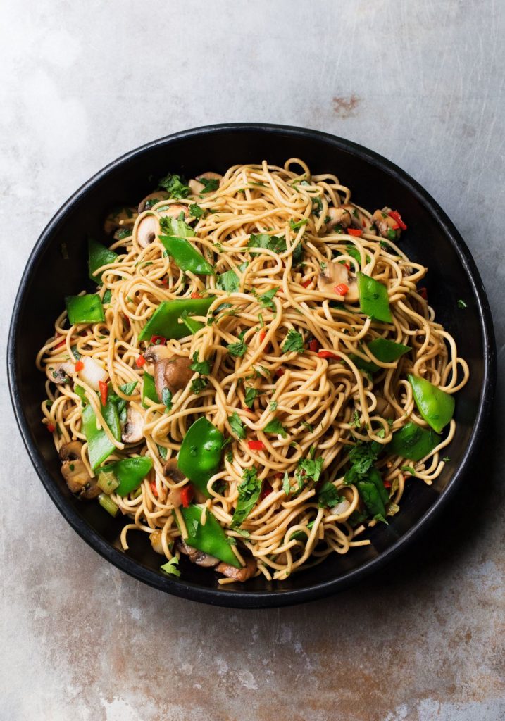 Nigella Lawson’s Noodles with Mushrooms and Mangetouts