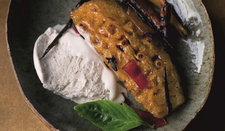 Roasted Pineapple with Tamarind and Chilli