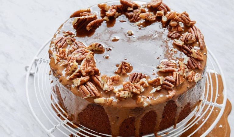 Six-Minute Choca-Mocha Cake | Easy Chocolate Cake Recipe
