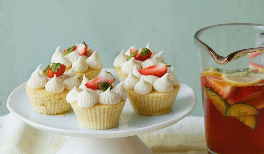 Six-Minute Pimm's Cupcakes | Easy Summer Baking Recipe