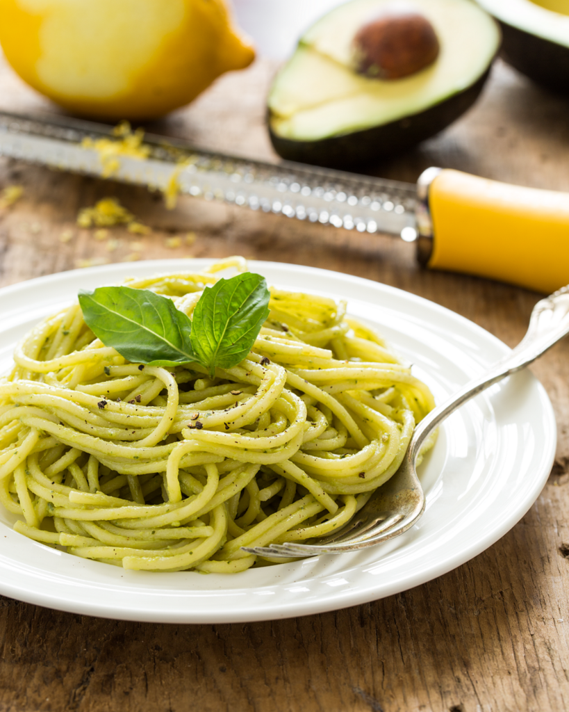 15 Minute Creamy Avocado Pasta