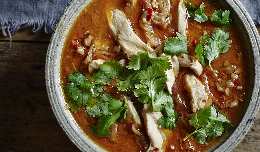 Spicy & Aromatic Chicken and Peanut Thai Red Curry Recipe