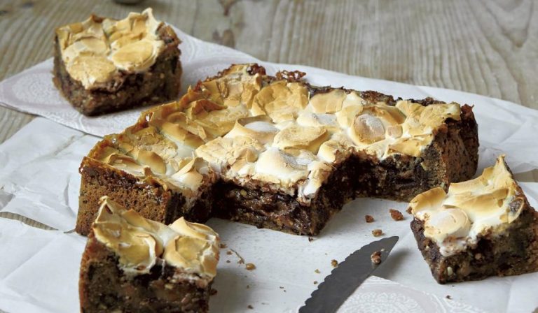 Candice Brown's Peanut Butter Blondie Recipe | Easy Baking
