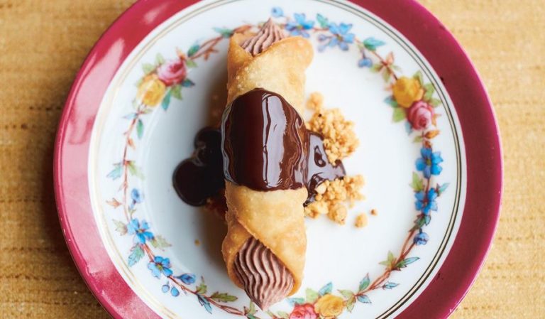 Jamie Oliver Chocolate Cannoli | Jamie Cooks Italy | Italian Dessert