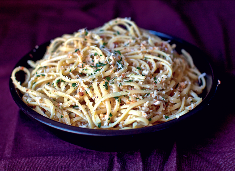 Linguine with Cauliflower Pesto