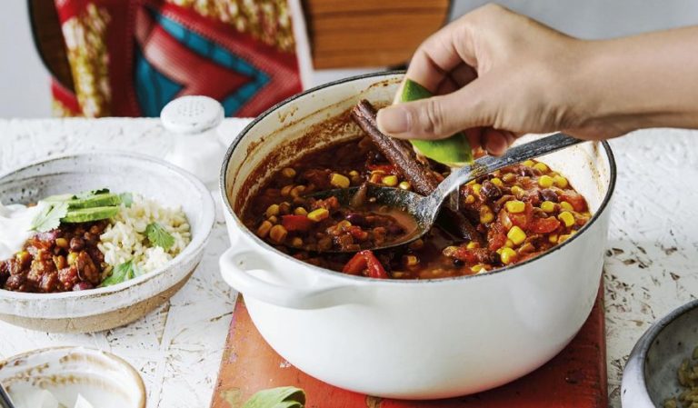 Rachel Ama's Vegan One-Pot Chilli | Store Cupboard Bean Recipe