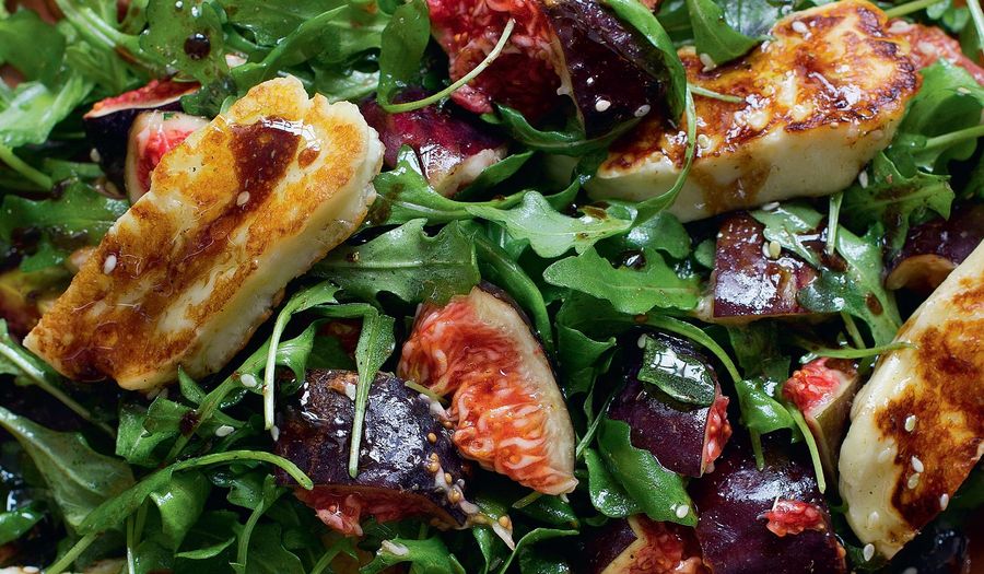 Fresh Figs or Pears with Halloumi and Rocket