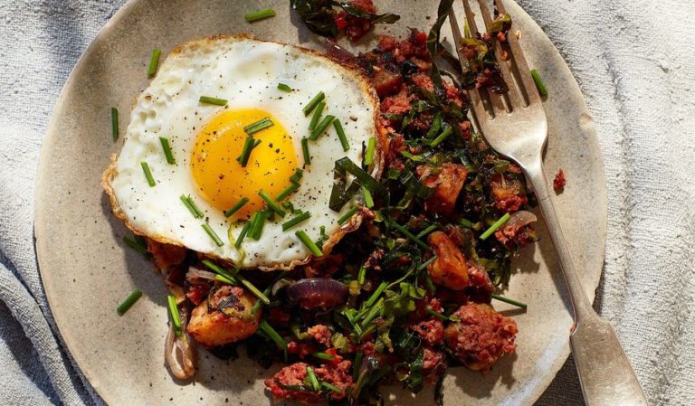 Corned Beef Hash | Easy Leftover Brunch Recipe