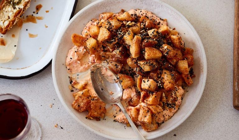 Aromatic Roasted Potatoes | Alternative Sunday Roast Recipes