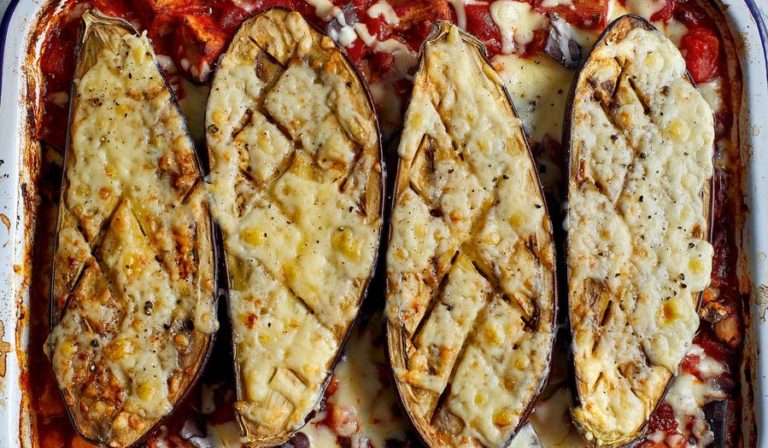 Aubergine Chilli Traybake Recipe | Eat Well for Less