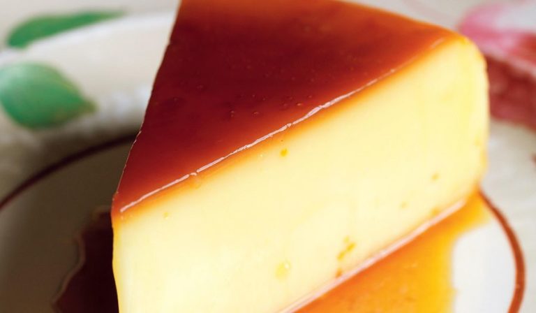 Egg and Syrup Flan (tocino de cielo)