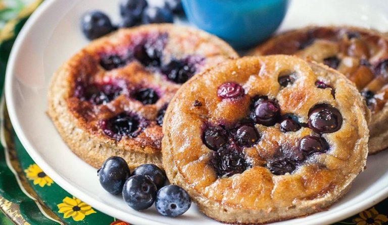 Blueberry Pancakes with Mango Cashew Cream