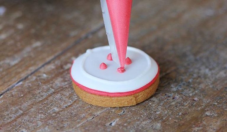 The Biscuiteers' Easy Vanilla Button Biscuits