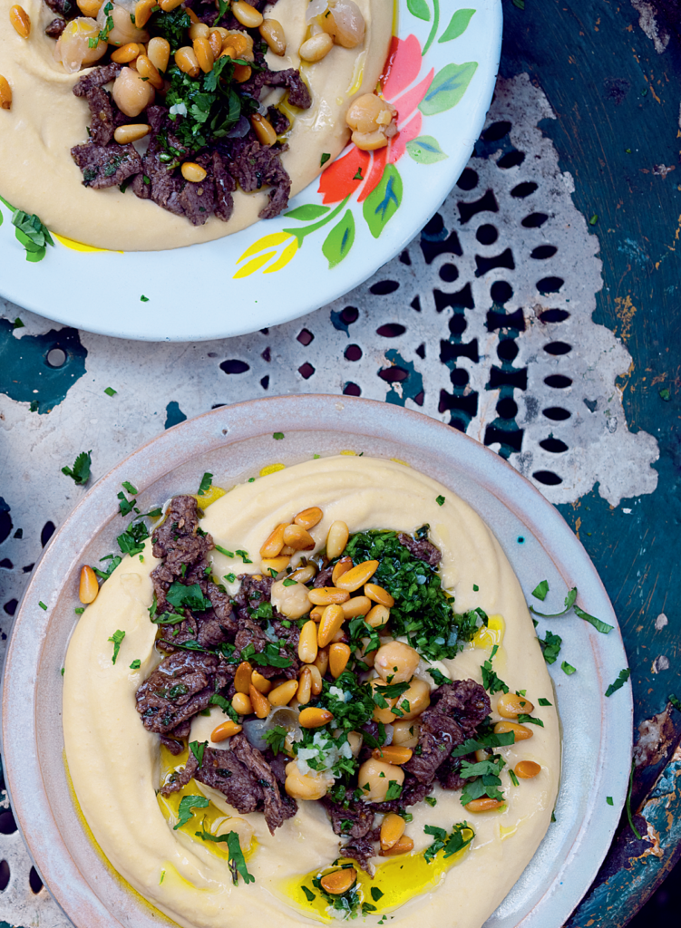 Hummus kawarma (lamb) with lemon sauce