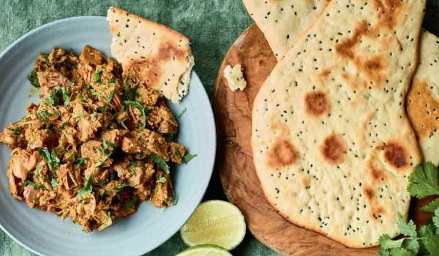 Nadiya Hussain's Jackfruit Curry with No-yeast Naan Recipe | BBC Time to Eat