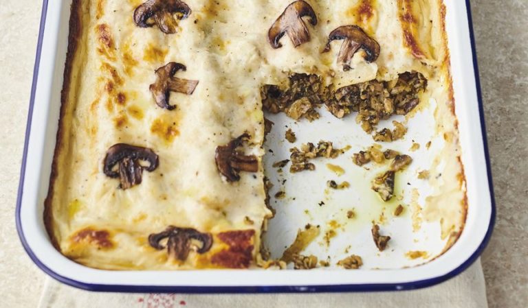 Jamie Oliver's Mushroom Cannelloni | Channel 4 Keep Cooking Family Favourites