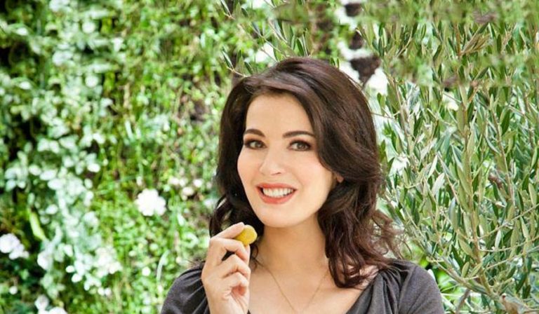 Nigella Lawson's Ultimate Summer Sunday Lunch Menu