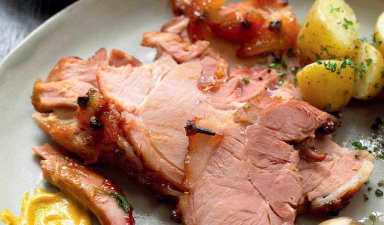 Spiced Mango-roasted Ham