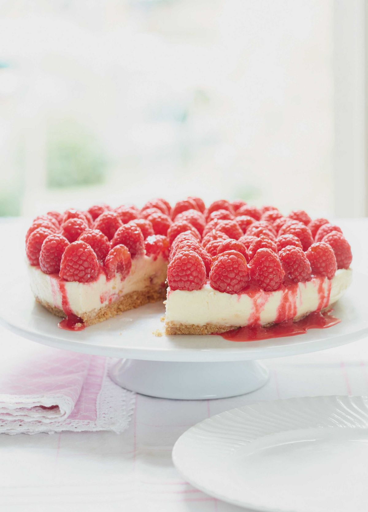 Mary Berry’s White Chocolate and Raspberry Cheesecake