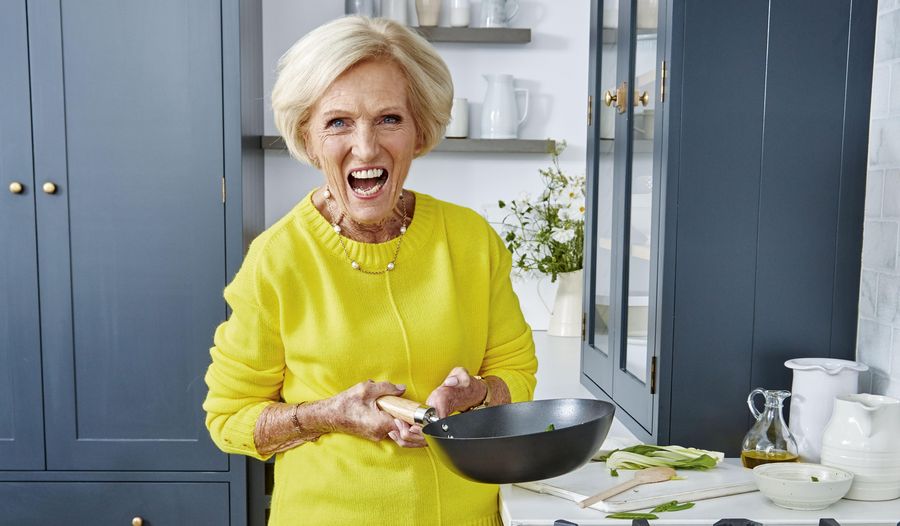 Mary Berry Fish Pie Crumble Recipe | BBC 2 Quick Cooking