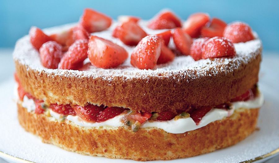Mary Berry's Wimbledon Cake Recipe for Summer