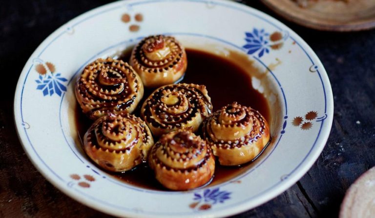 M’pigliati (Calabrian 'Mince Pies') from Francesco Mazzei's Mezzogiorno