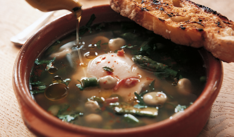 Jamón Broth with Broad Beans