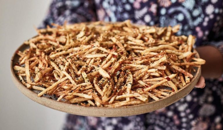Nadiya Hussain's Furikake Fries | Nadiya's Family Favourites Recipe