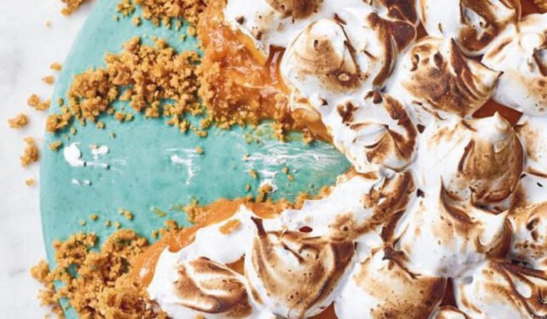 Nadiya Hussain Orange & Lemongrass Meringue Pie | ITV This Morning