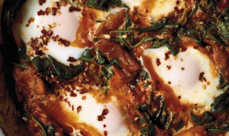 Nadiya Hussain's Smoky Spinach Shakshuka Recipe | Family Favourites