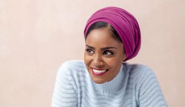 Nadiya Hussain Sharing Chocolate Fondant Recipe | Nadiya Bakes