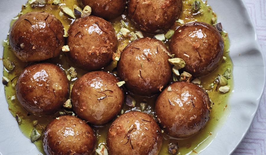 Nadiya Hussain Syrup Sponge Balls Dessert Recipe | Family Favourites