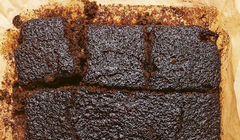 Nigella Lawson Vegan Gingerbread Recipe | BBC Cook