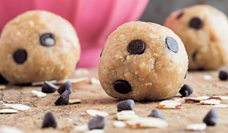 Peanut Butter Cookie Dough Bites