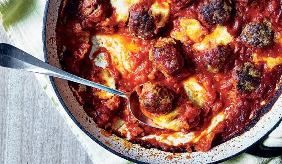 Meatballs in a Rich Tomato Sauce | One-Pan Meals