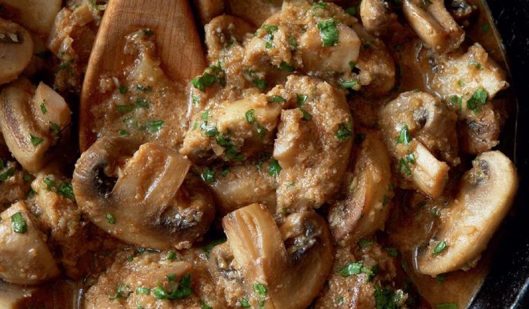 Madhur Jaffrey's Mushroom Curry | Vegetarian Curry Recipes