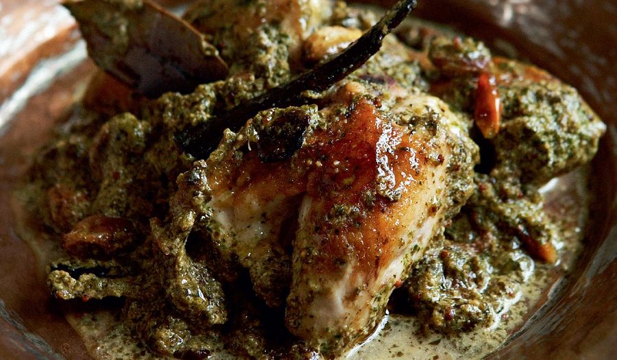 Chicken in a Spinach and Mustard Sauce