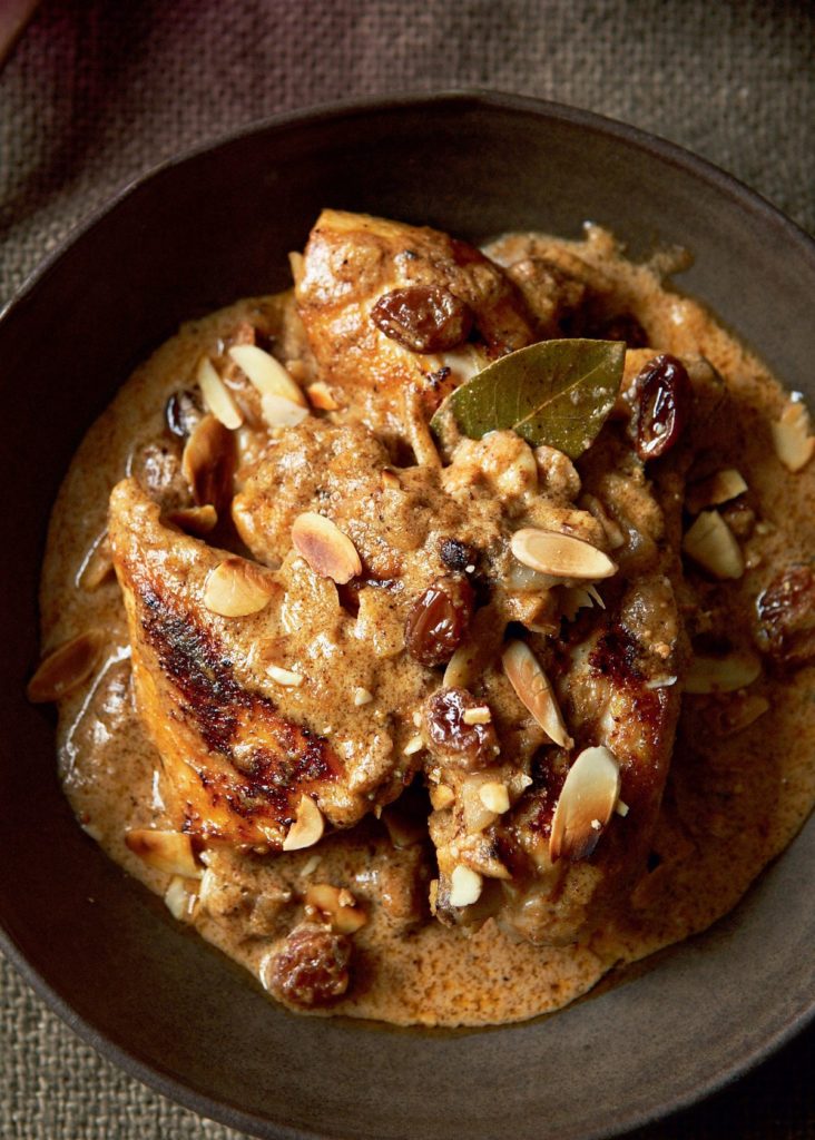 Royal Chicken Cooked in Yoghurt
