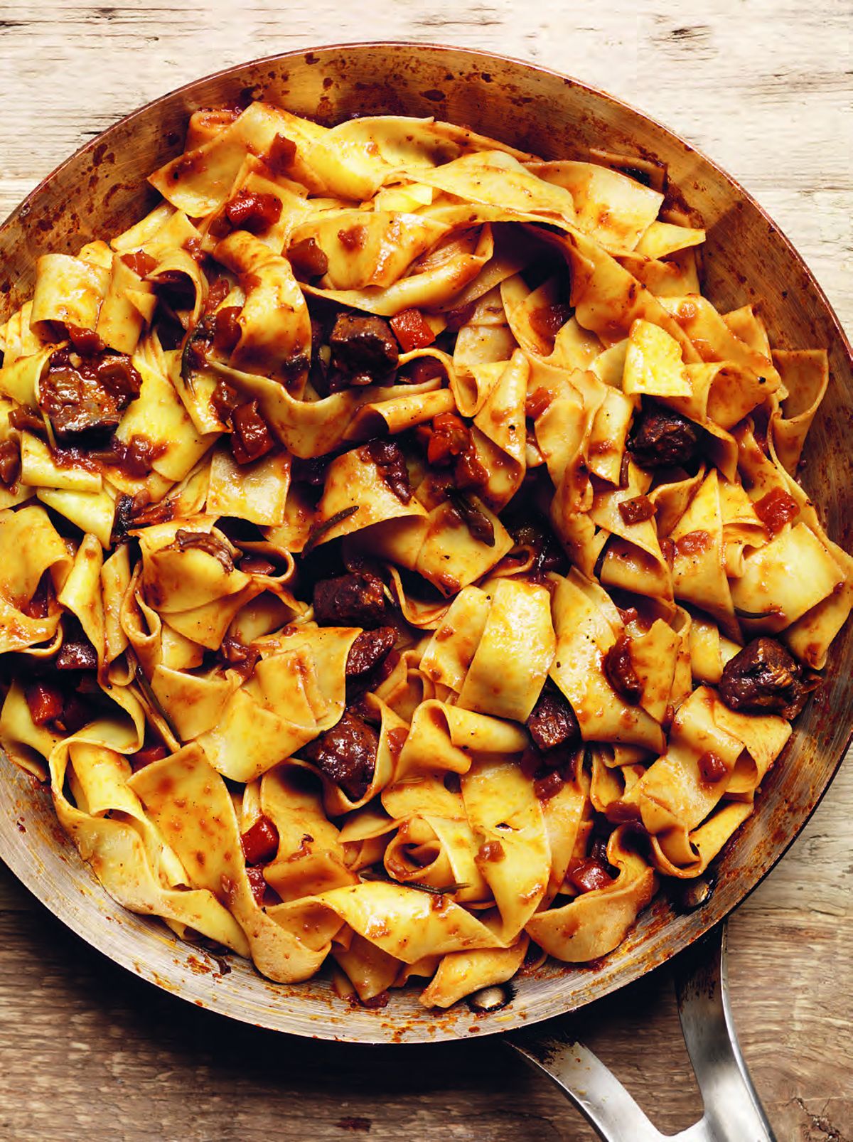 Pasta with Duck Sauce [ pappardelle al ragù d’anatra ]