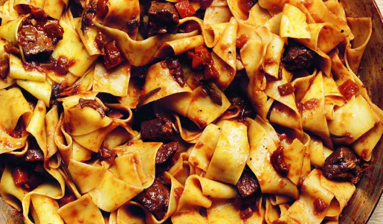 Pasta with Duck Sauce [ pappardelle al ragù d’anatra ]