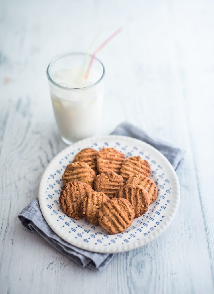 Three-ingredient Peanut Butter Cookies