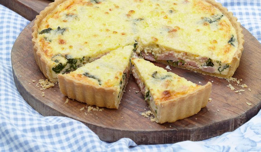 Mary Berry's Ultimate Picnic Menu