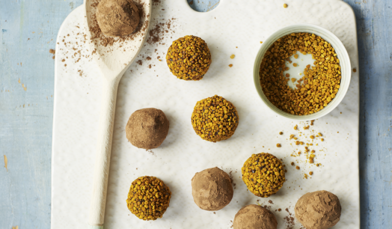 Raw Chocolate Instant Energy Treats from Energy Bites