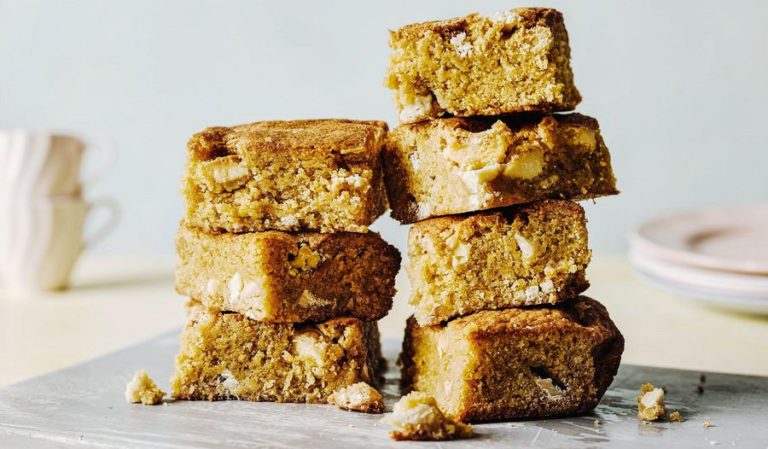 Stork White Chocolate Blondies | Easy Baking Recipe