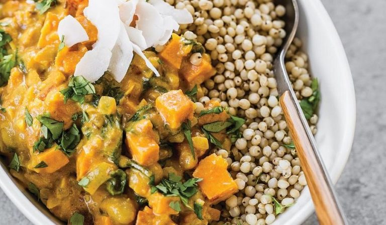 Sweet Potato, Chickpea and Spinach Coconut Curry