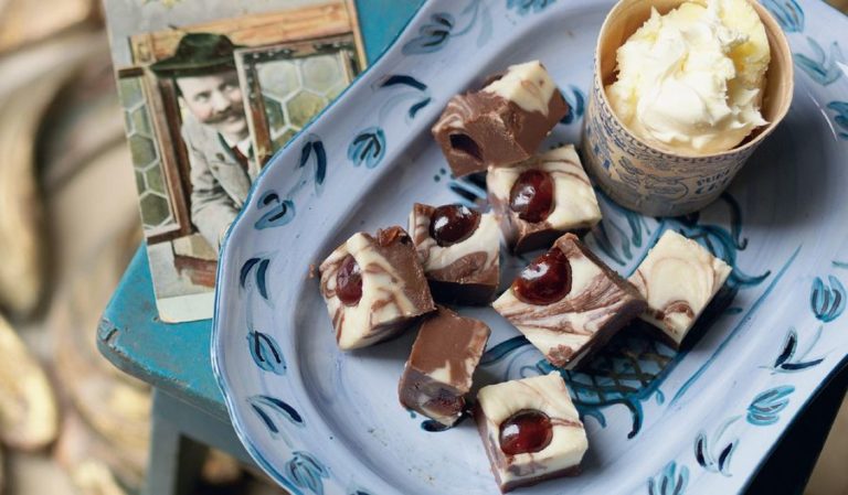 Black Forest Fudge (the creamiest chocolatey fudge)